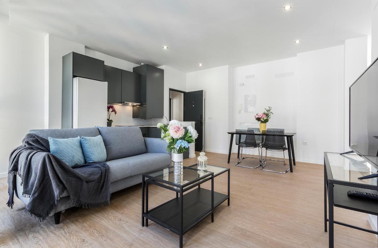 Rianal Centrico Moderno Apartment